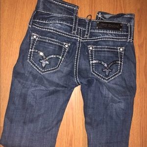 🦋 Rock Revival Jeans